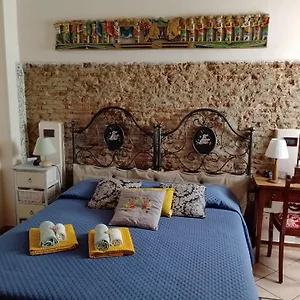 Il Piccolo Eden - Private Garden Appartamento Livorno